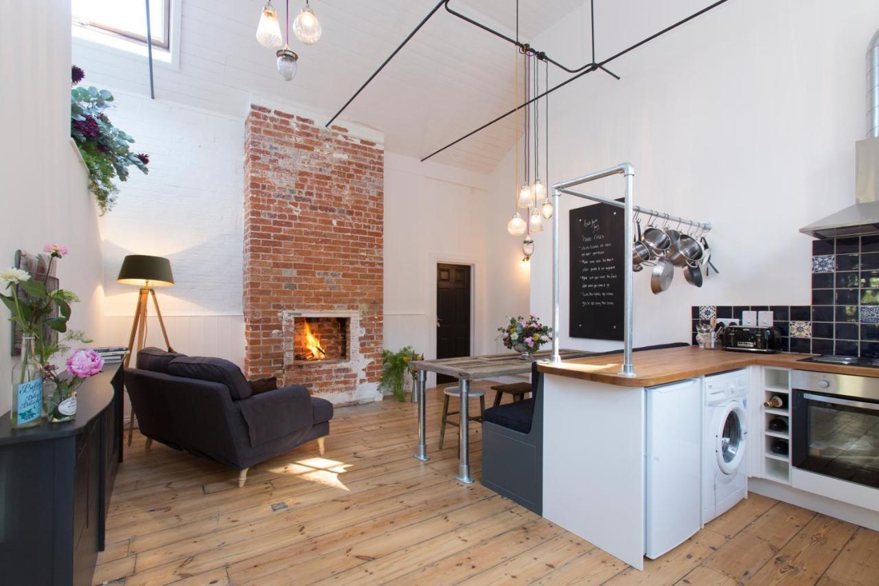Apartamento Two Bare Feet Winchester Exterior foto